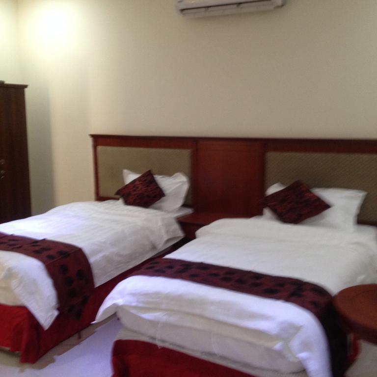 Hana Yanbu Hotel Apartments Esterno foto